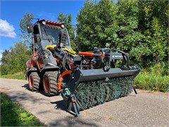 Щетка коммунальная на мини погрузчик Нева 10685