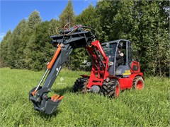 Экскаваторная рукоять поворотная на универсальный погрузчик Polar Badger 10696